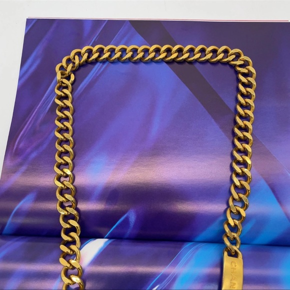 AUTH Chanel Gold Chunky Chain Belt or Necklace 85cm - Picture 5 of 7